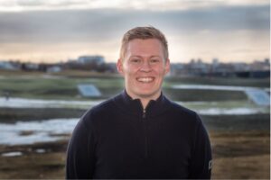 Golfkennari Arnar Snær Hákonarson
